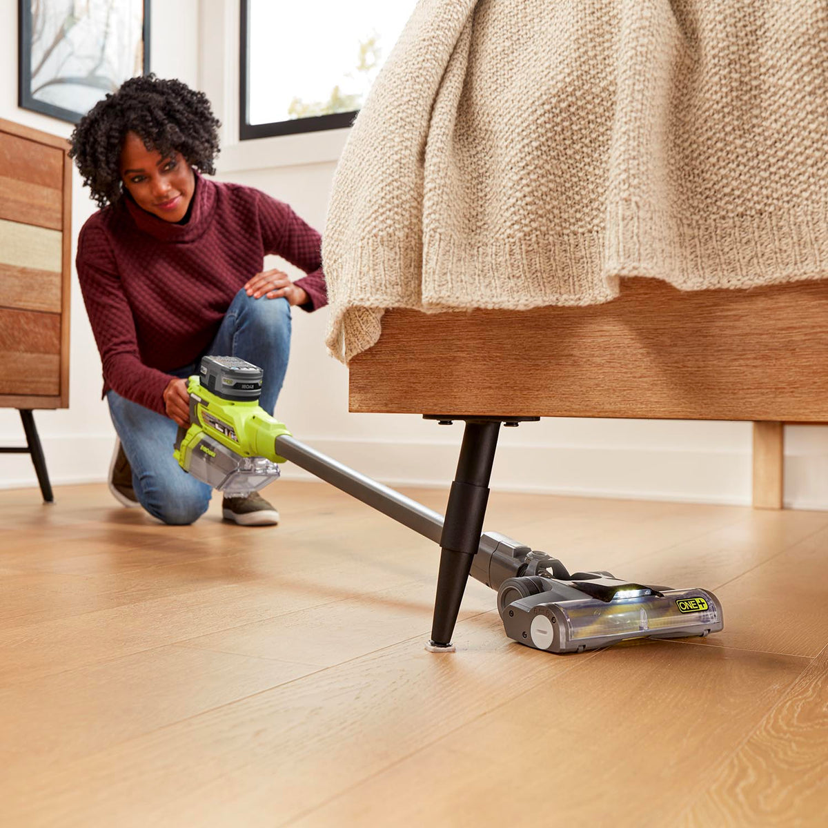 18V ONE+ Compact Stick Vacuum - Tool Only Image 7