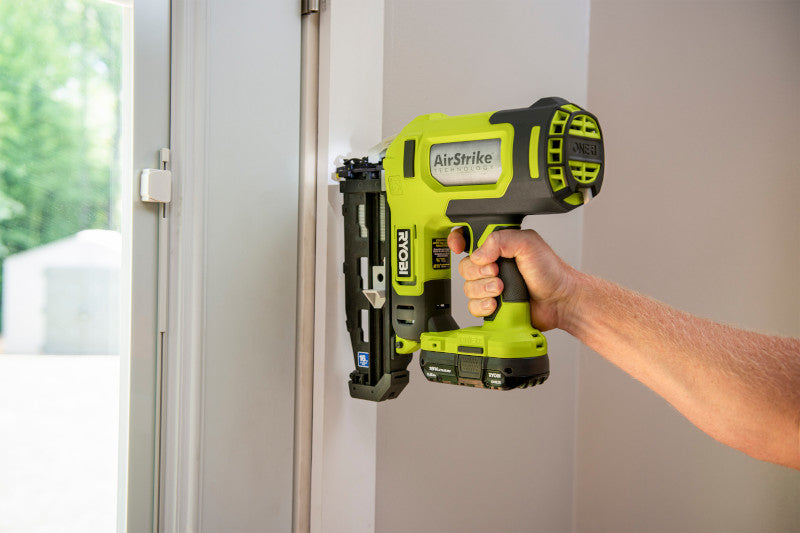 18V ONE+ AIRSTRIKE 16GA FINISH NAILER KIT Image 7